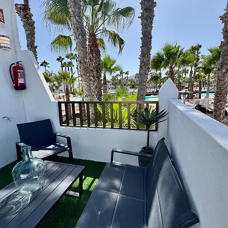 Apartment Oasis *
